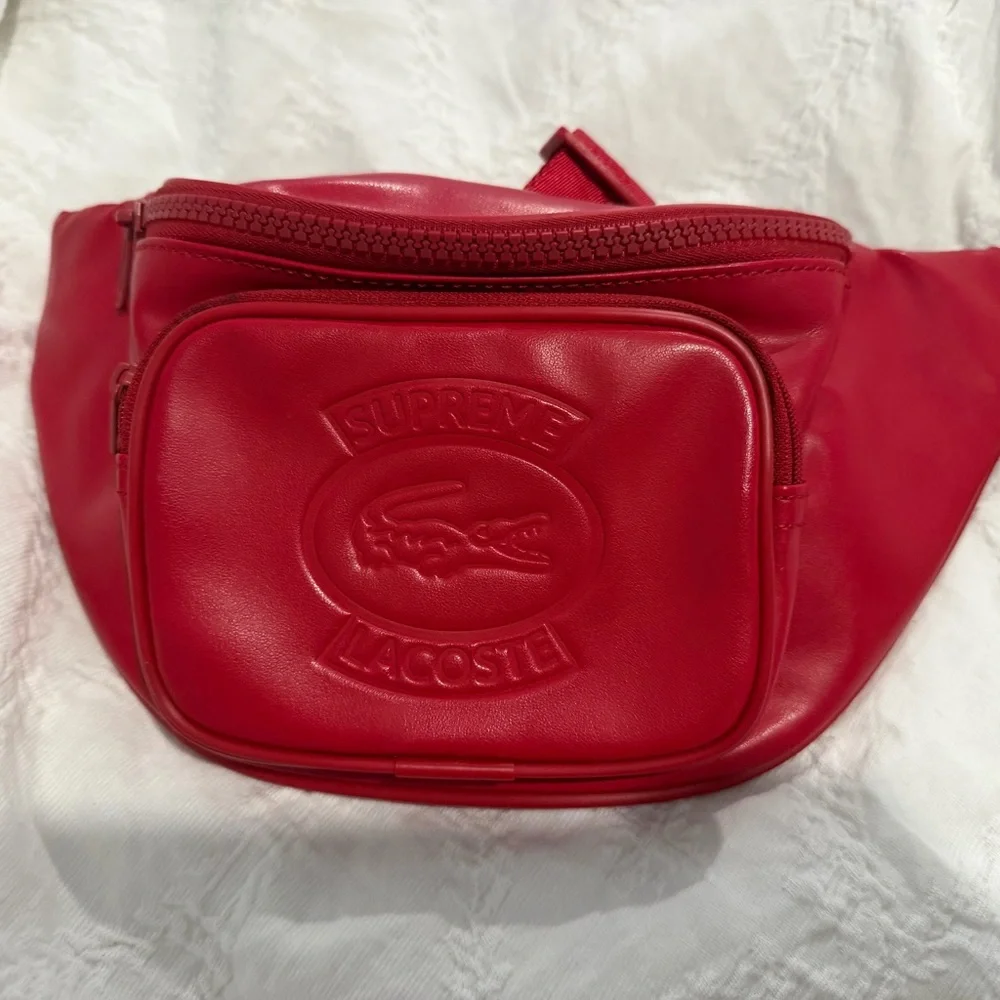 Lacoste Vibrant Red Waist Bag - Picture 3 of 4
